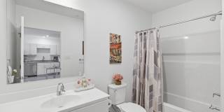 915 North Broad Street Gallery 14