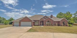 Large Private Oasis FOR RENT in Tuttle! Gallery 1