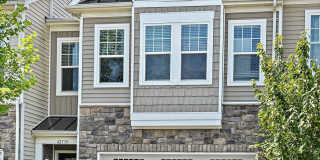 42350 BENFOLD Square Gallery 1