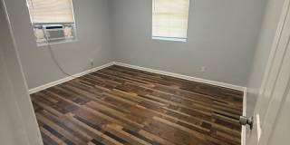 2008 Palafox St. Gallery 7