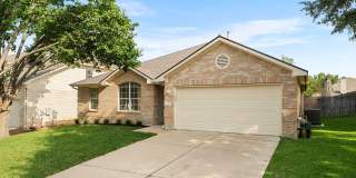 3 Bed, 2 Bath Home with Community Pool in Georgetown Gallery 4