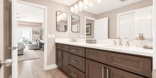 Penthouse Sanctuary in the Sky Gallery 26
