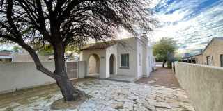 Gorgeous Sam Hughes bungalow Gallery 1