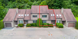 19 Twin Oaks Gallery 1