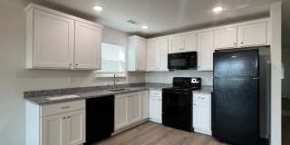 Nice Newer Duplexes Near XNA and Bentonville Gallery 26
