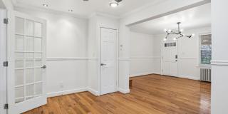 742 CONGRESS Street SE Gallery 5