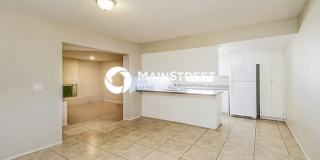 5808 West Holly Street Gallery 6