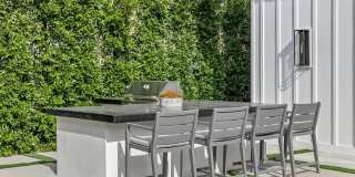 211 Veteran Ave Gallery 33