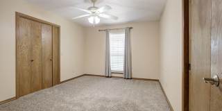 1501 East Cedar Lane Road Gallery 14