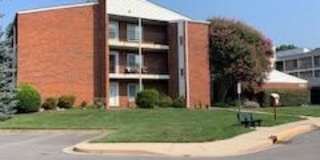 15400 BASSETT Lane Gallery 1