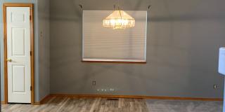 Charming three bedroom home for Rent on Butterfield Gallery 6