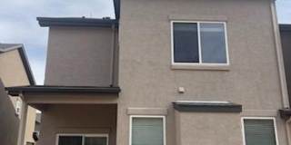 FULLY FURNISHED 3 Bed Luxury End Unit Townhome backs to Nature Gallery 13