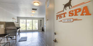 The Retreat Apartments Gallery 29