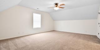 Pet Friendly Three Bedroom with Bonus! Gallery 20