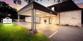 The Courtyard Lofts ~ One Bedroom Apartment The Courtyard Lofts ~ One Bedroom Apartment Gallery 1