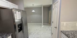 Beautiful Luxury Single Story Town Home Available Near Coors Blvd NW & Dellyne Ave NW! Gallery 9