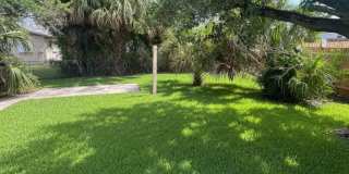 Newly Renovated 3 Bedroom Home | Heart of Riviera Beach Gallery 11