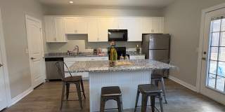 Now Leasing at Bandera Ranch -  4 Bedroom House Gallery 4