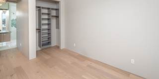 Yacht Harbor Club Gallery 43