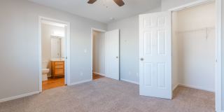 Saylorville Lakeside Gallery 13