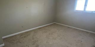 3BD/2BA Townhouse Located in the Heart of East Memphis Gallery 11