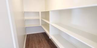 5 Bedroom Home in Little Valley- Pets Negotiable/Move in Special! Gallery 8