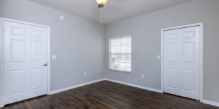 Registry at Windsor Parke Gallery 65