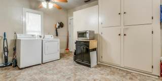 791 N Clinton Street Gallery 5