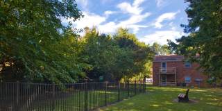 Thousand Oaks Gallery 78