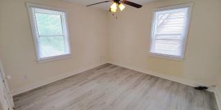 *Spacious & Updated 3BD/1BA Single-Family Home Available in Brookline* Gallery 18