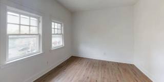 721 E. Armour Gallery 3