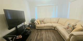 1011 TROPICAL Avenue NW Gallery 11