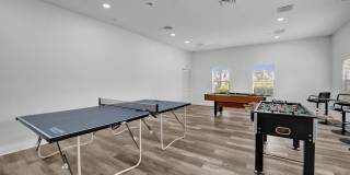 Fully Renovated Corner 2/1 Unit Gallery 46