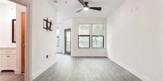 898 Oak Street SW unit: 1307 Gallery 12