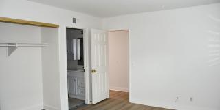 1271 Mosswood Gallery 19