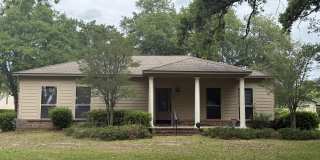 4294 Popps Ferry Road Gallery 1