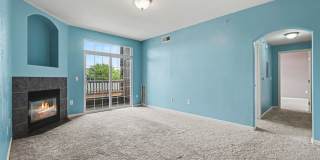 Charming Englewood Condo | 2 Bedrooms, Covered Parking & Community Pool Gallery 6