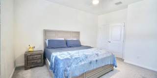 378 NE 47th Place Gallery 18