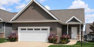 House with 2bd/2Bath/2Car Garage.  Reserve Mahomet Gallery 1