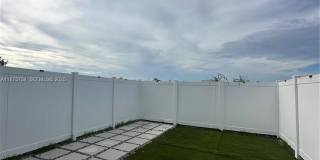 1070 West Davis Parkway Gallery 1