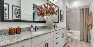 Railyard Modern Living - Apartments & Townhomes Gallery 9