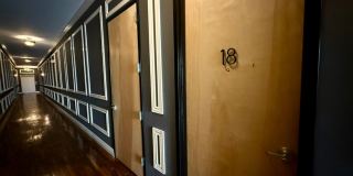 421 Broad Street Gallery 22