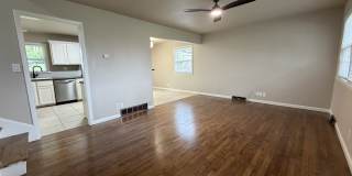 708 West Hurt Street Gallery 1