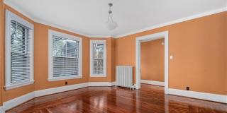 22 Sycamore Street Gallery 8