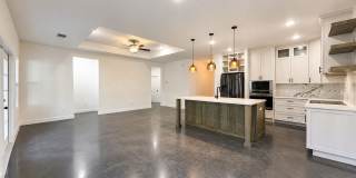 656 Fawn Drive Gallery 15