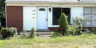 1839 Ackley Avenue Gallery 1