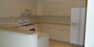 841 NW 10th Street Gallery 4