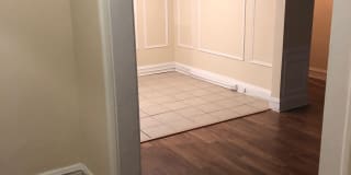 2322 Commonwealth Gallery 19