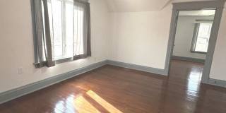 408 S Gardiner Avenue Gallery 16