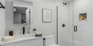 2 Hull St. Gallery 3